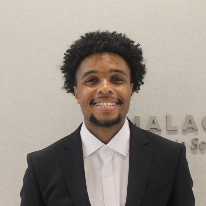 LINKED_IN_HEADSHOT - Radliff Jeantinor